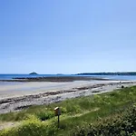 Ashlee Lodge, P25k6r6 Near Ballymaloe Cookery School & Garryvoe Bed & Breakfast 3*