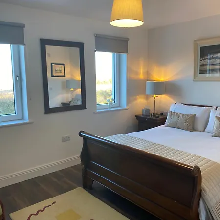 Ashlee Lodge, P25k6r6 Near Ballymaloe House & Garryvoe Bed & Breakfast 3*