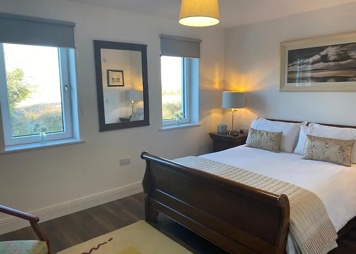 Ashlee Lodge, P25k6r6 Near Ballymaloe Cookery School & Garryvoe Bed & Breakfast 3*
